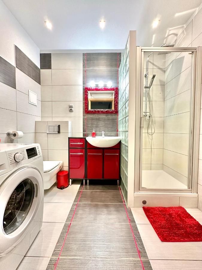 Luxapart Kalisz New Bagian luar foto