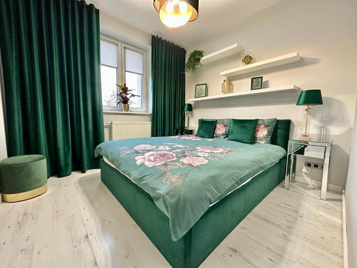 Luxapart Kalisz New Bagian luar foto